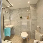 Haus Borkum De Luette Stuuv 아파트